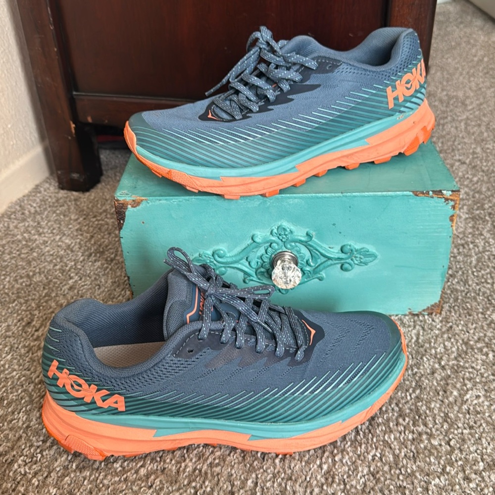 Hoka Torrent 2